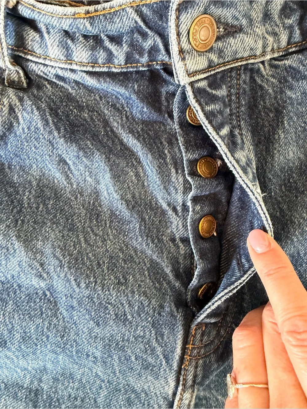 We The Free Good Luck Mid Rise Barrel Jeans in Deep End size 31 - Picture 8 of 11